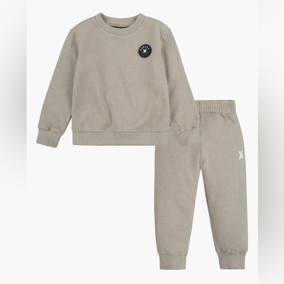 Hurley Kids Tan Waffle Knit Sweatshirt & Joggers Set. - Picture 1 of 14